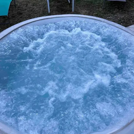 Premium Jacuzzi Disneyland Magny-le-Hongre